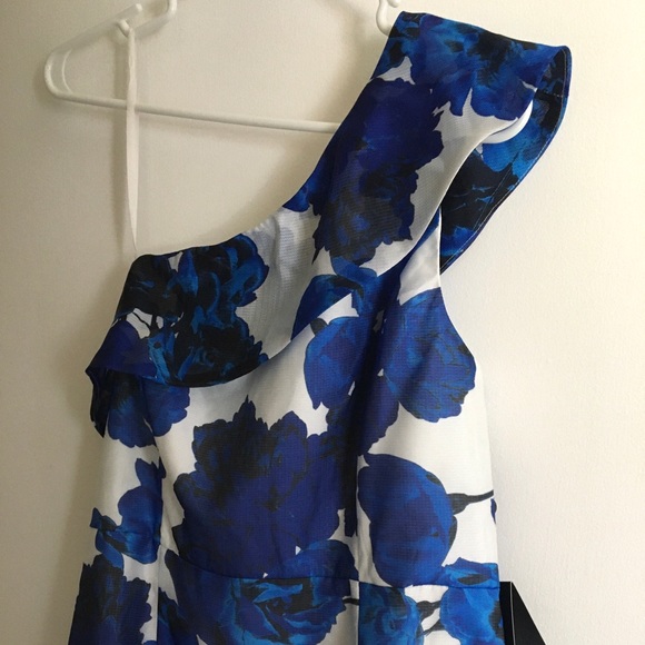Adrianna Papell A-line One Shoulder Floral Print - Picture 8 of 10